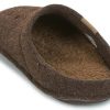 Crocs Classic Casual Unisex Braune Hausschuhe 203600-23B
