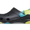 Crocs Classic Clog Beach Unisex Schwarze Sandalen 206340-0C4