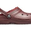 Crocs Classic Clog Sports Unisex-Sandalen in Weinrot, 203591-60U