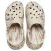 Crocs Classic Crush Marmorierter Clog «Bone Multi» 208265-2Y3