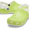 Crocs Classic Glow in the Dark Clogs «Limettengrün Weiß» 209101-3UH