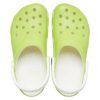 Crocs Classic Glow in the Dark Clogs «Limettengrün Weiß» 209101-3UH
