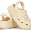 Crocs Classic Hiker Xscape Clog «Vanille» 208365-108