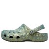 Crocs Classic Iridescent Geometric Clog «Grün» 209841-001