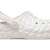 Crocs Classic Lined Geometric Clogs «Weiß» 210069-100