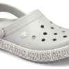 Crocs Crocband Logo Mania Beach Graue Sandalen 205914-00J
