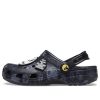 Crocs Disney x Klassischer Clog «Der Albtraum vor Weihnachten» 206912-90H