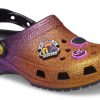 Crocs Disney x Klassischer Clog «Hocus Pocus» 206911-90H