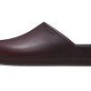 Crocs Dylan Burnished Clogs «Dunkle Kirsche» 209517-6WD