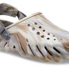 Crocs Echo Marmorierter Clog 208454-2Y3