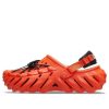 Crocs Echo Reflective Clogs «Orange Schwarz» 210004-84J