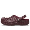 Crocs Gefütterte geometrische Clogs «Dark Cherry» 210069-6WD