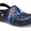 Crocs (GS) Baya gefütterte Galaxy Clogs mit Fuzzy-Strap «Black Multi» 207654-0C4