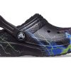Crocs (GS) Klassischer Clog mit Flaumfutter «Black Lightning» 207322-0C4