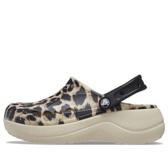 Crocs (WMNS) Baya Plateau-Clogs mit Animal-Print «Leopard» 208712