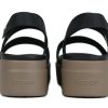 Crocs (WMNS) Brooklyn Schwarze Sandalen mit dicker Sohle «Schwarz» 206453-07H