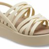 Crocs (WMNS) Brooklyn Strappy Low Wedge «Bone» 206751-2Y2
