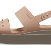 Crocs (WMNS) Brooklyn Studded Low Wedge «Cork Mushroom» 209254-2DH