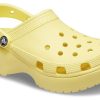 Crocs (WMNS) Classic Clog Sportsandalen «Gelb» 206750-7HD