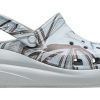 Crocs (WMNS) Classic Crush Disco Clog «Clear Bue» 208121-0ZT