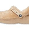 Crocs (WMNS) Classic Fur Sure Clogs «Chai» 207303-212