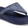 Crocs (WMNS) Monterey Beaded Flip-Flops Tiefblau 206851-410 Crocs (WMNS) Monterey Beaded Flip-Flops Tiefblau 206851-410