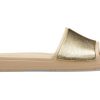 Crocs (WMNS) Sloane Shine Low Slide Minimalistische, lässige, flache Hausschuhe in Braungoldfarbe «Brown Gold» 206921-212 Crocs (WMNS) Sloane Shine Low Slide Minimalistische, lässige, flache Hausschuhe in Braungoldfarbe «Brown Gold» 206921-212