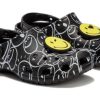 Crocs (WMNS) Smiley World Classic Clogs «Schwarz Weiß Gelb» 873137