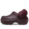 Crocs (WMNS) Stomp Lined Clogs «Dunkle Kirsche» 208546-6WD