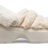 Crocs (WMNS) Stomp Quilted Clogs «Stucco» 208938-160