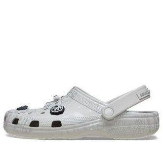 Crocs x Futura Laboratories Klassischer Clog «Perlweiß» 209622-101
