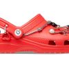 Crocs x Karol G Klassische Clogs «Metal Hearts» 207998-8C1