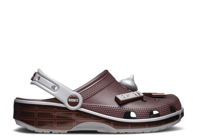 Hershey’s x Classic Clog „Hershey’s Kisses“