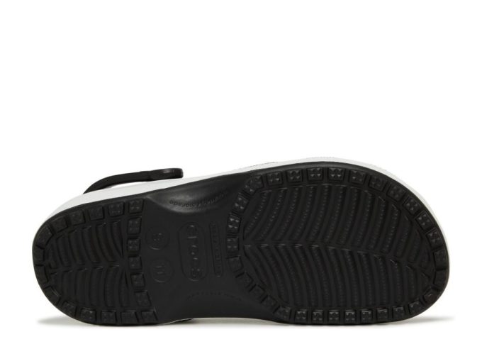 Mastermind Japan x Classic Clog „Schwarz Weiß“