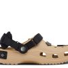 MCM x Classic Clog „Mini Fanny Pack – Irish Cream“