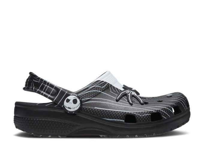 Nightmare Before Christmas x Classic Clog Kids „Jack Skellingtons Anzug“