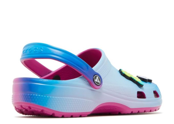 Palace x Rapha x Classic Clog „Education First“