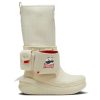 Pringles x Classic Crush Boot „Bone“