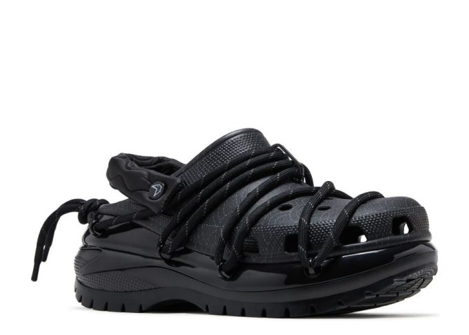 Rauw Alejandro x Mega Crush Clog „Schwarz“