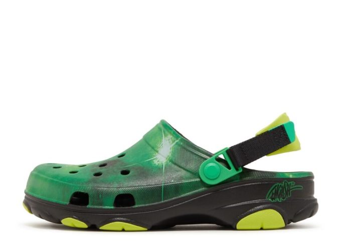 Ron English x All-Terrain Clog „Area 54 – Green Galaxy“
