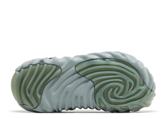Salehe Bembury x Pollex Clog «Manta»