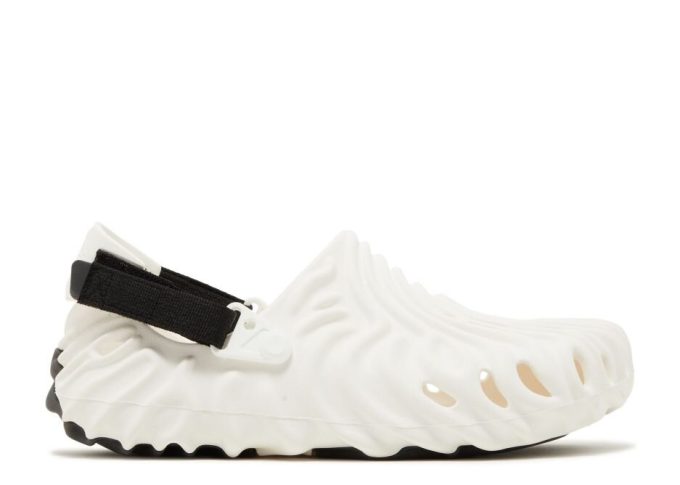 Salehe Bembury x Pollex Clog „Tragetestprobe“ Exklusiv bei der Paris Fashion Week“ Salehe Bembury x Pollex Clog „Tragetestprobe“ Exklusiv bei der Paris Fashion Week“