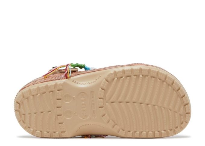 SZA x Wmns Classic Clog „Woodgrain“